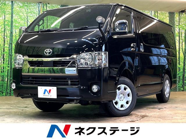 TOYOTA / HIACE van 4WD