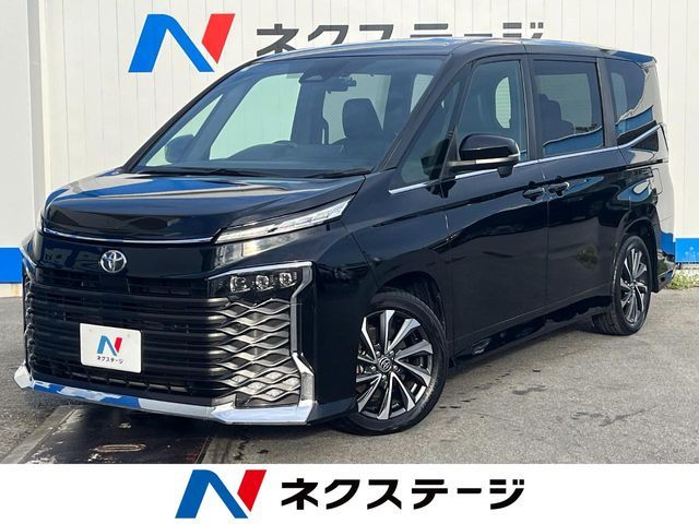TOYOTA / VOXY