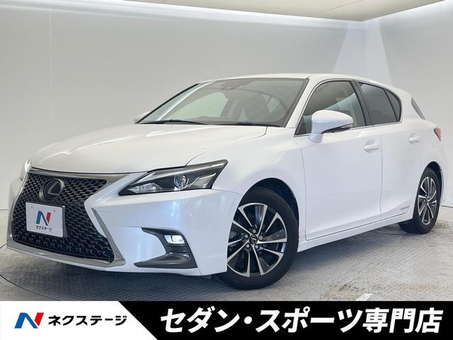 TOYOTA / LEXUS CT200h