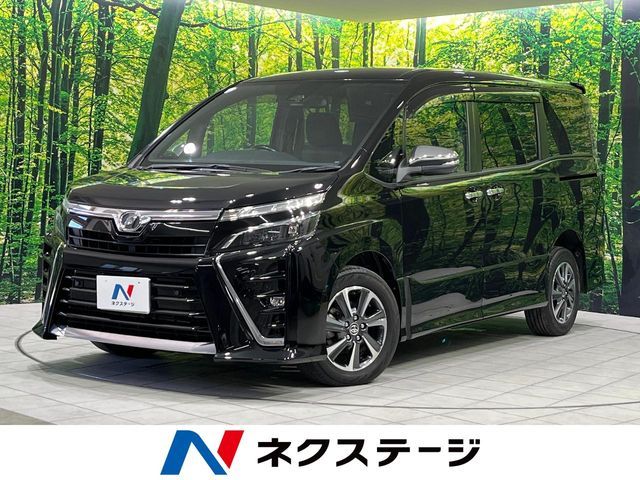 TOYOTA / VOXY 4WD
