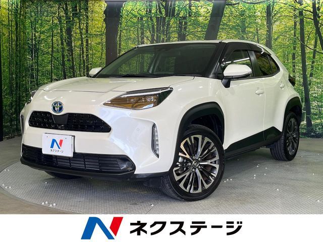 TOYOTA / YARIS CROSS HYBRID