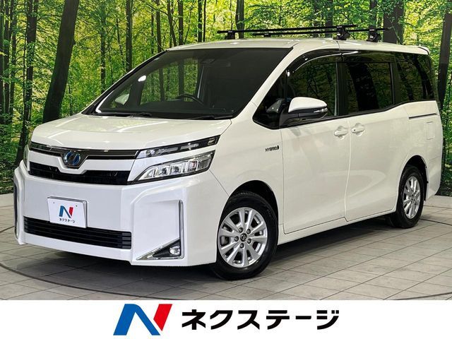 TOYOTA / VOXY HYBRID