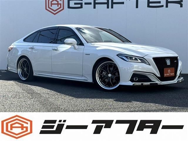 TOYOTA / CROWN sedan hybrid