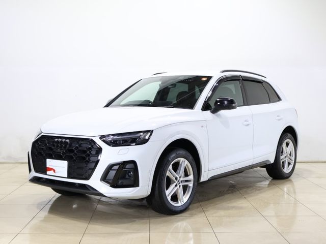 AUDI / AUDI Q5