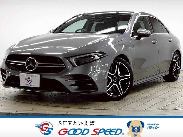 MERCEDES BENZ / MERCEDES AMG Aclass sedan