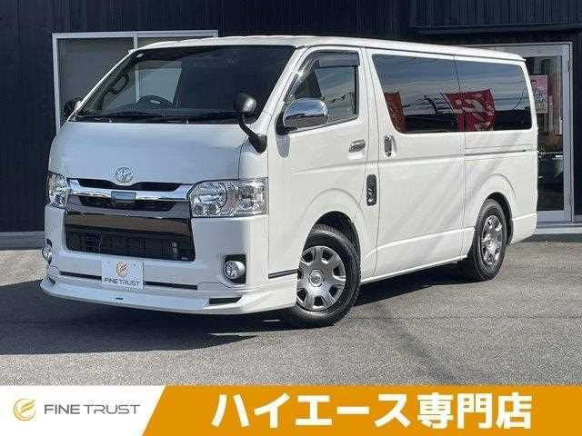 TOYOTA / HIACE van 4WD