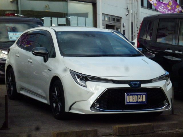TOYOTA / COROLLA TOURING HYBRID