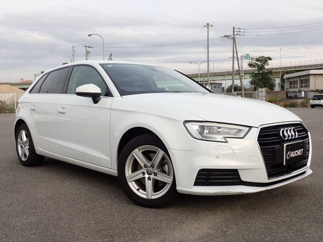 AUDI / AUDI A3 SPORTBACK