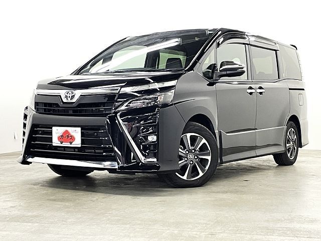 TOYOTA / VOXY