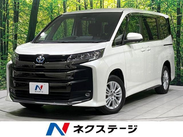 TOYOTA / NOAH HYBRID 4WD