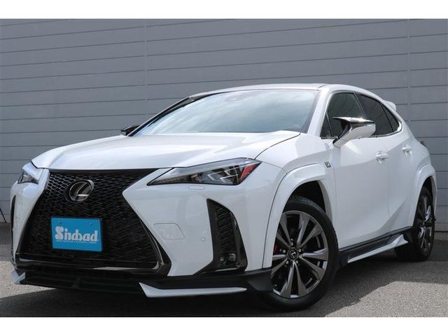 TOYOTA / LEXUS UX200