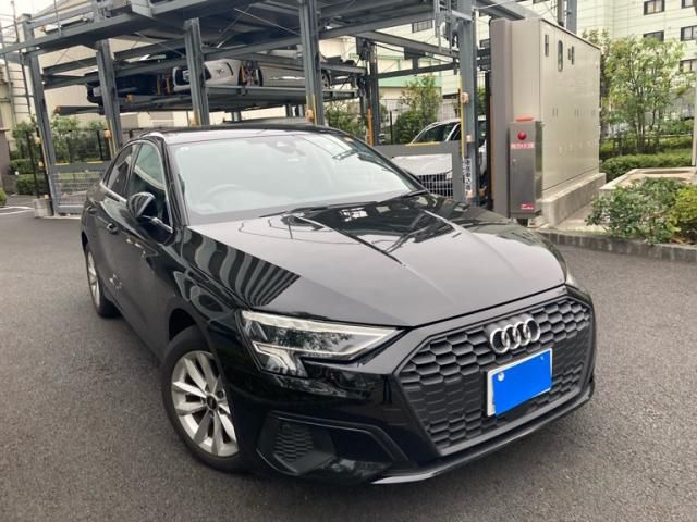 AUDI / AUDI A3 Sedan