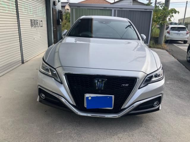 TOYOTA / CROWN sedan hybrid