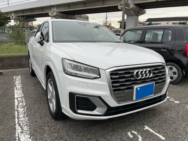 AUDI / AUDI Q2