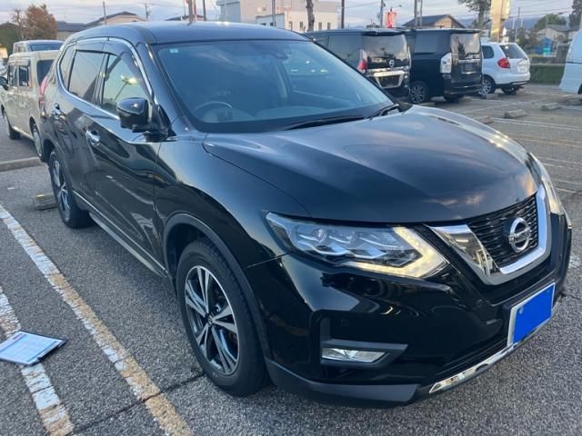 NISSAN / X-TRAIL 4WD