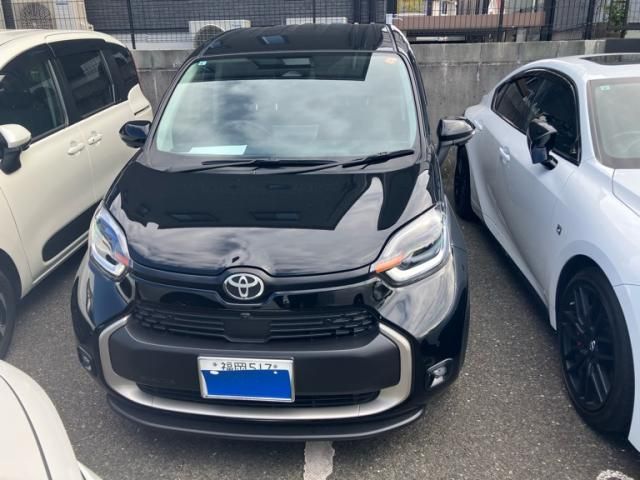 TOYOTA / SIENTA HYBRID