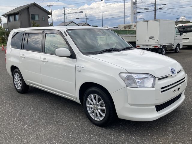 TOYOTA / SUCCEED van HYBRID