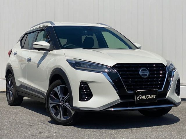 NISSAN / KICKS