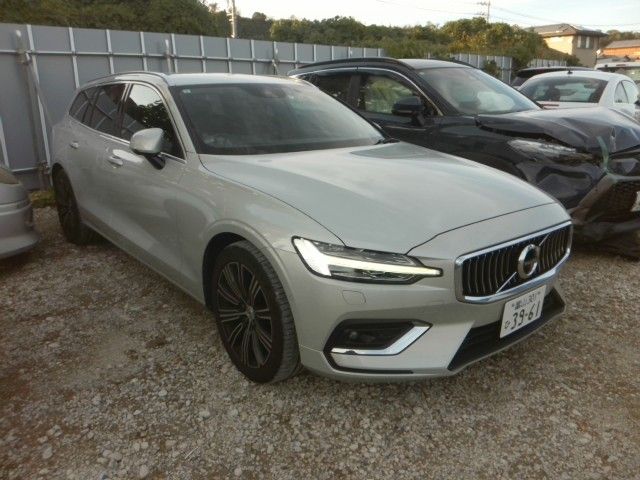 VOLVO / VOLVO V60