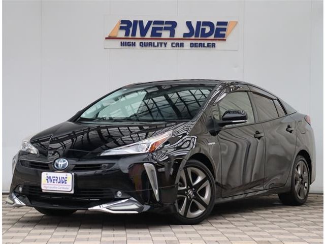 TOYOTA / PRIUS