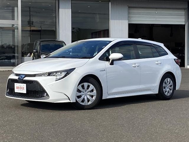 TOYOTA / COROLLA TOURING HYBRID 4WD