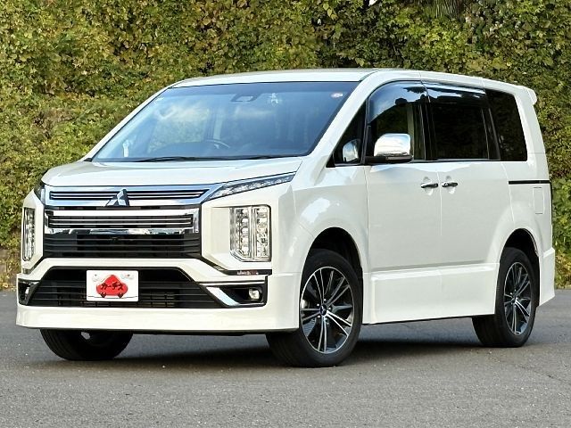 MITSUBISHI / DELICA D:5 4WD