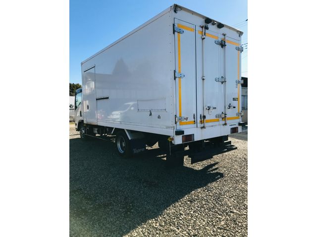 Japanese used car Ref# 1436060 ISUZU / ELF