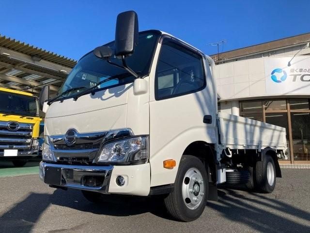 Japanese used car Ref# 1436166 HINO / DUTRO