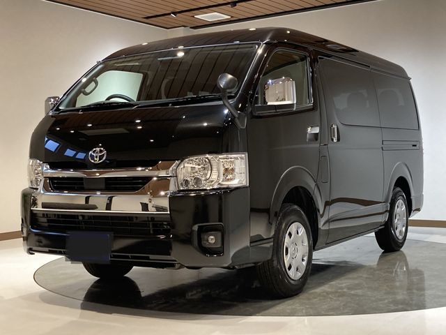 TOYOTA / HIACE wagon 4WD