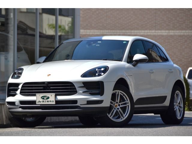 PORSCHE / PORSCHE Macan