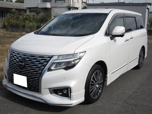NISSAN / ELGRAND  4WD