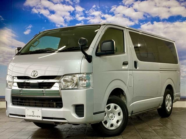 TOYOTA / HIACE van 4WD