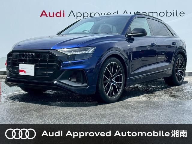 AUDI / AUDI Q8