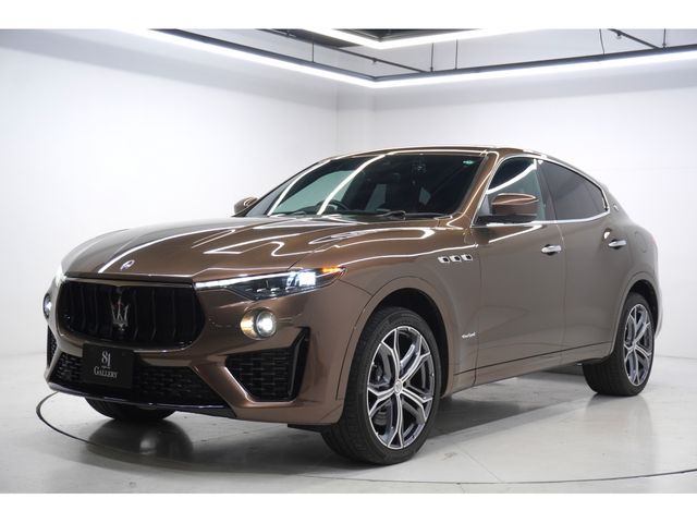 MASERATI / MASERATI Levante