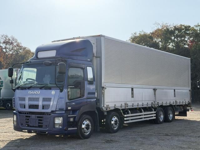 ISUZU / GIGA