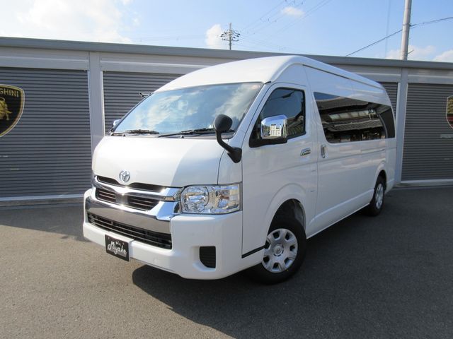 TOYOTA / HIACE wagon 4WD