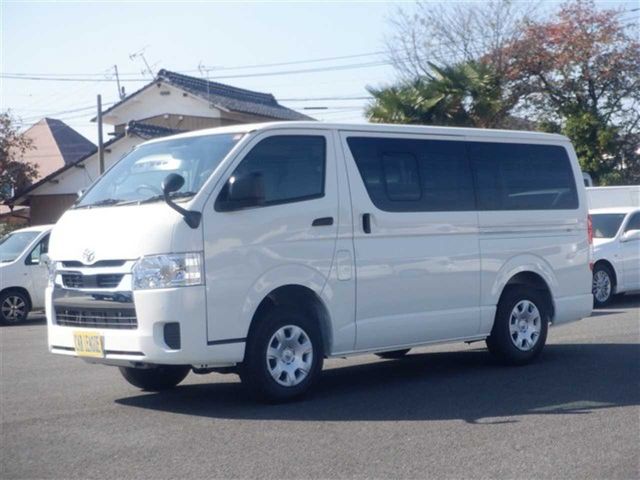 TOYOTA / HIACE van 4WD
