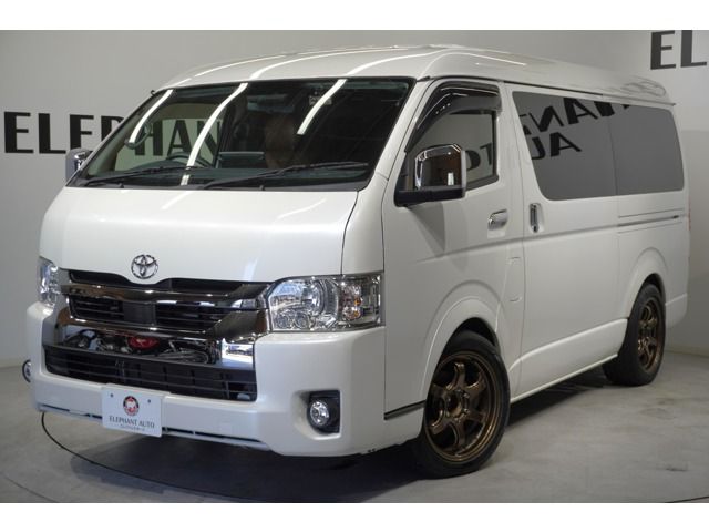TOYOTA / HIACE wagon