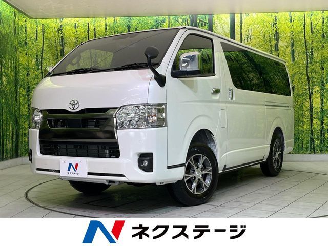 TOYOTA / HIACE van 4WD