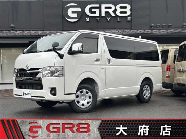 TOYOTA / HIACE van 4WD
