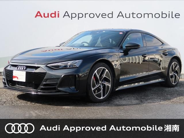 AUDI / AUDI e-tron GT