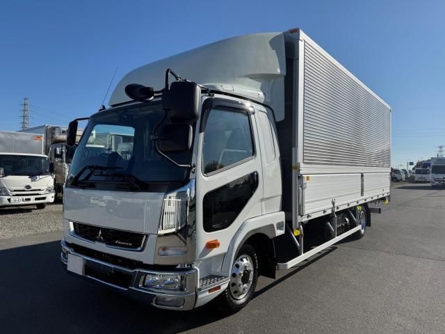 Japanese used car Ref# 1443844 MITSUBISHI FUSOU / FIGHTER