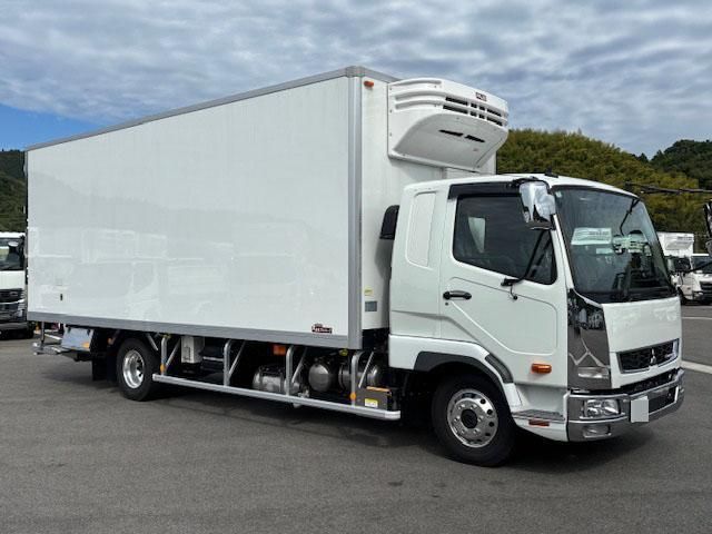 MITSUBISHI FUSOU / FIGHTER