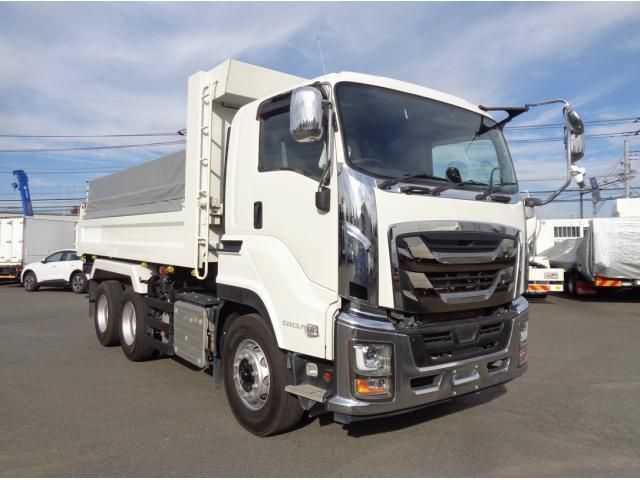 ISUZU / GIGA
