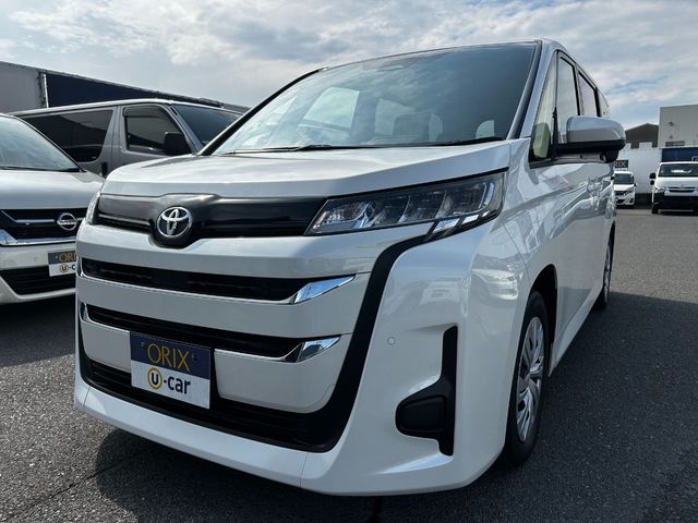 TOYOTA / NOAH