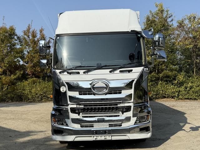 Japanese used car Ref# 1445127 HINO / PROFIA