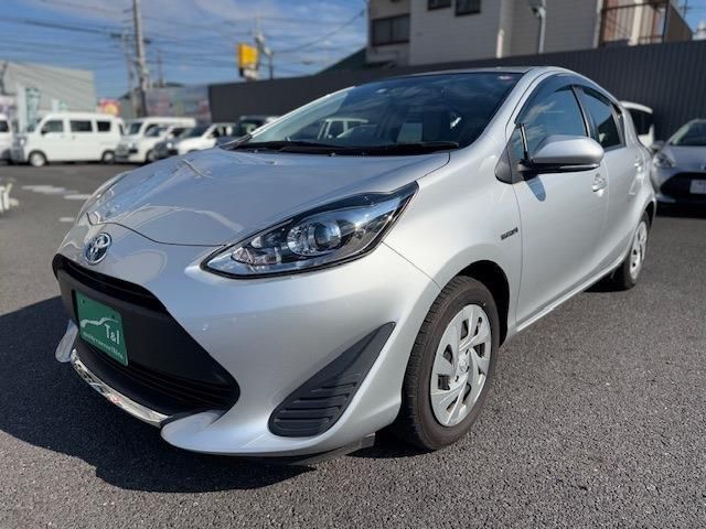 Japanese used car Ref# 1445263 TOYOTA / AQUA
