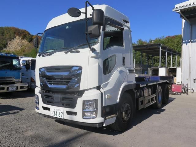 ISUZU / GIGA