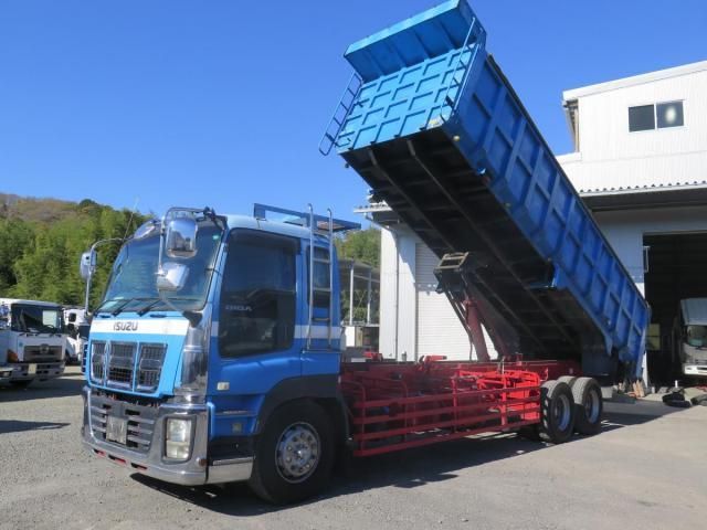 ISUZU / GIGA