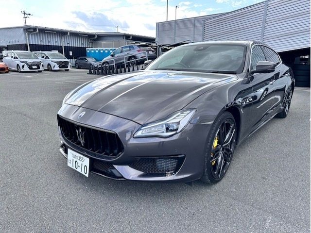 MASERATI / MASERATI QUATTROPORTE